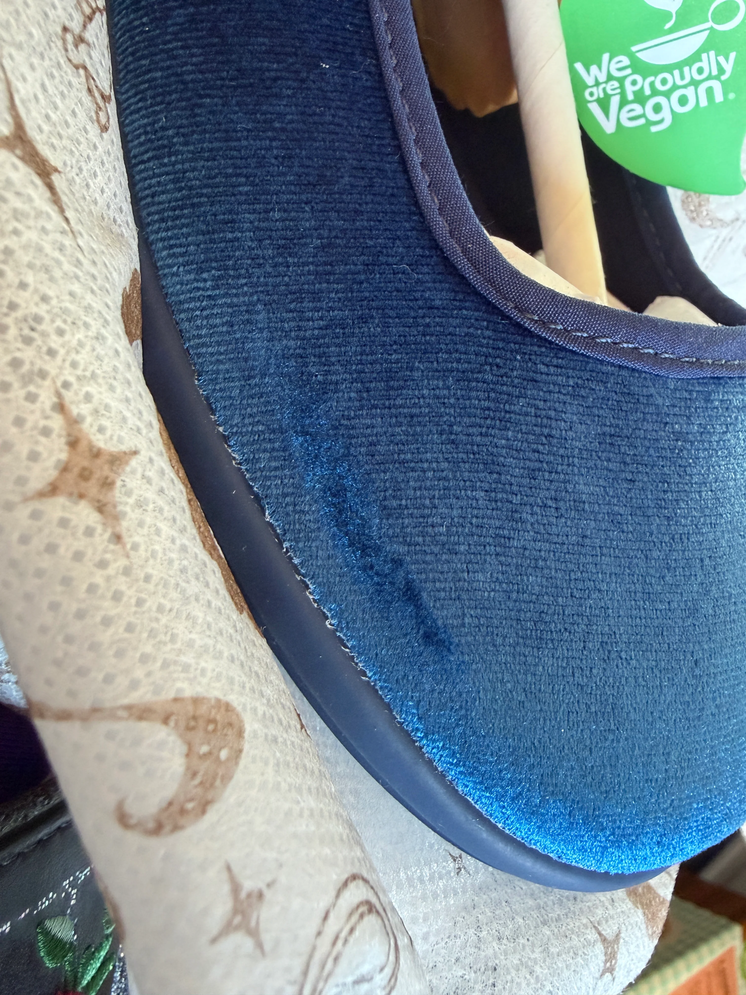 IMPERFECT Hot Chocolate Design Curacao Blue Velvet - READ BELOW!! - Image 6