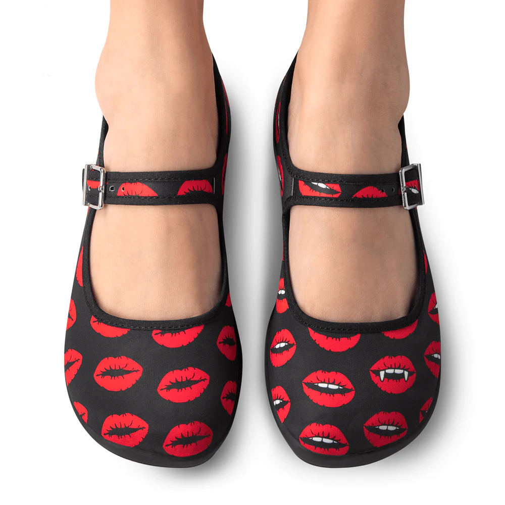 Hot Chocolate Design Kiss Me - Image 4