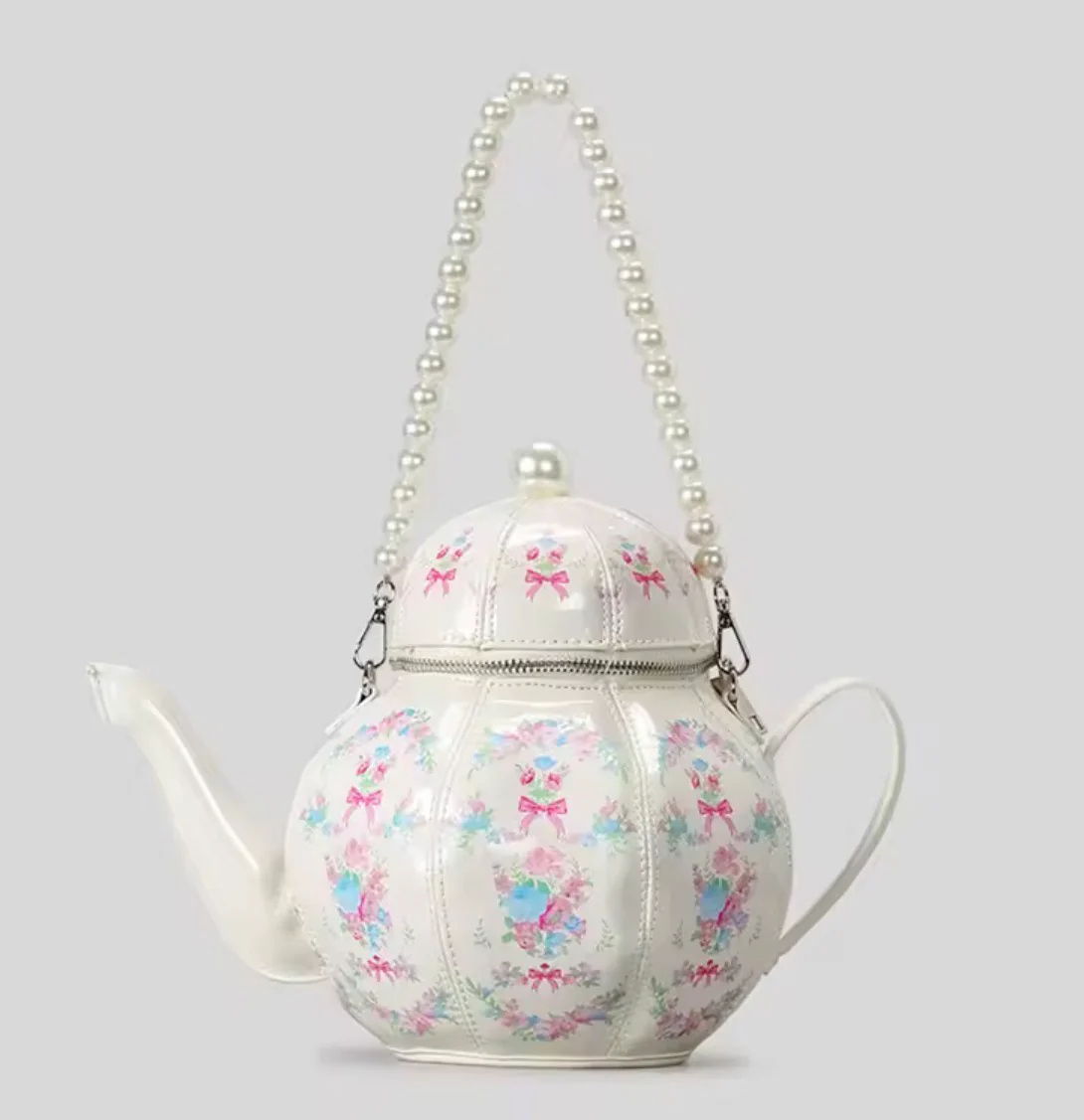 Piping Hot Teapot Handbag - White