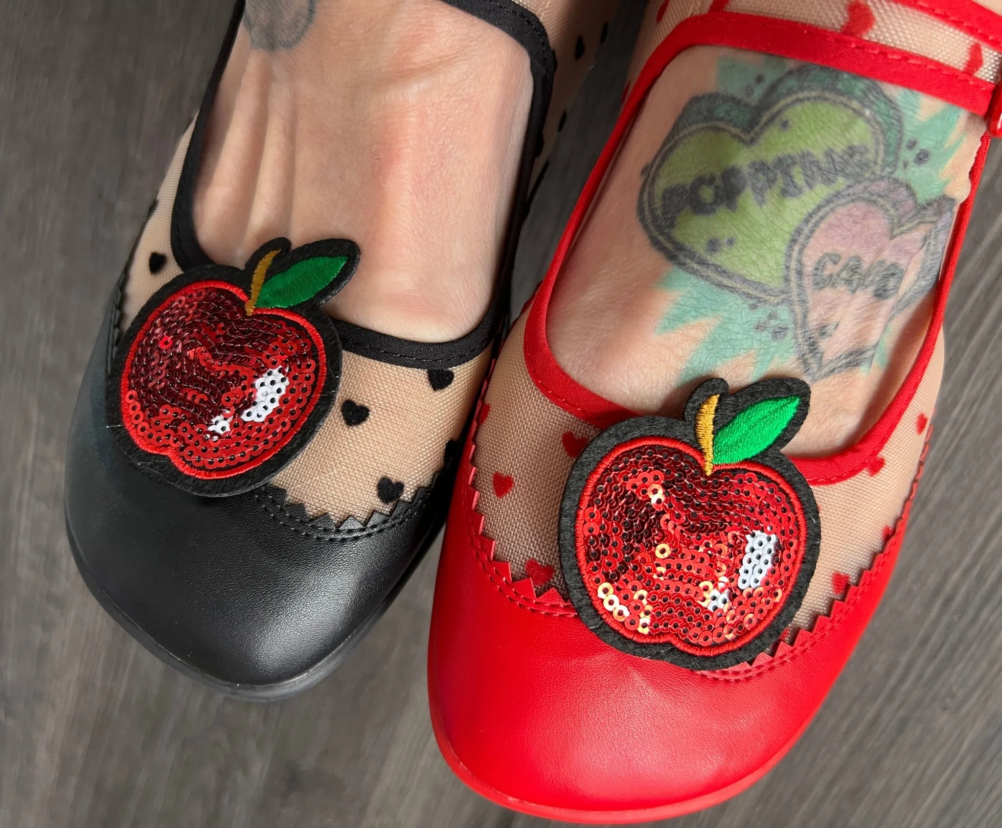 Popping Candy Shoe Clips - Apple of my Eye - Image 3
