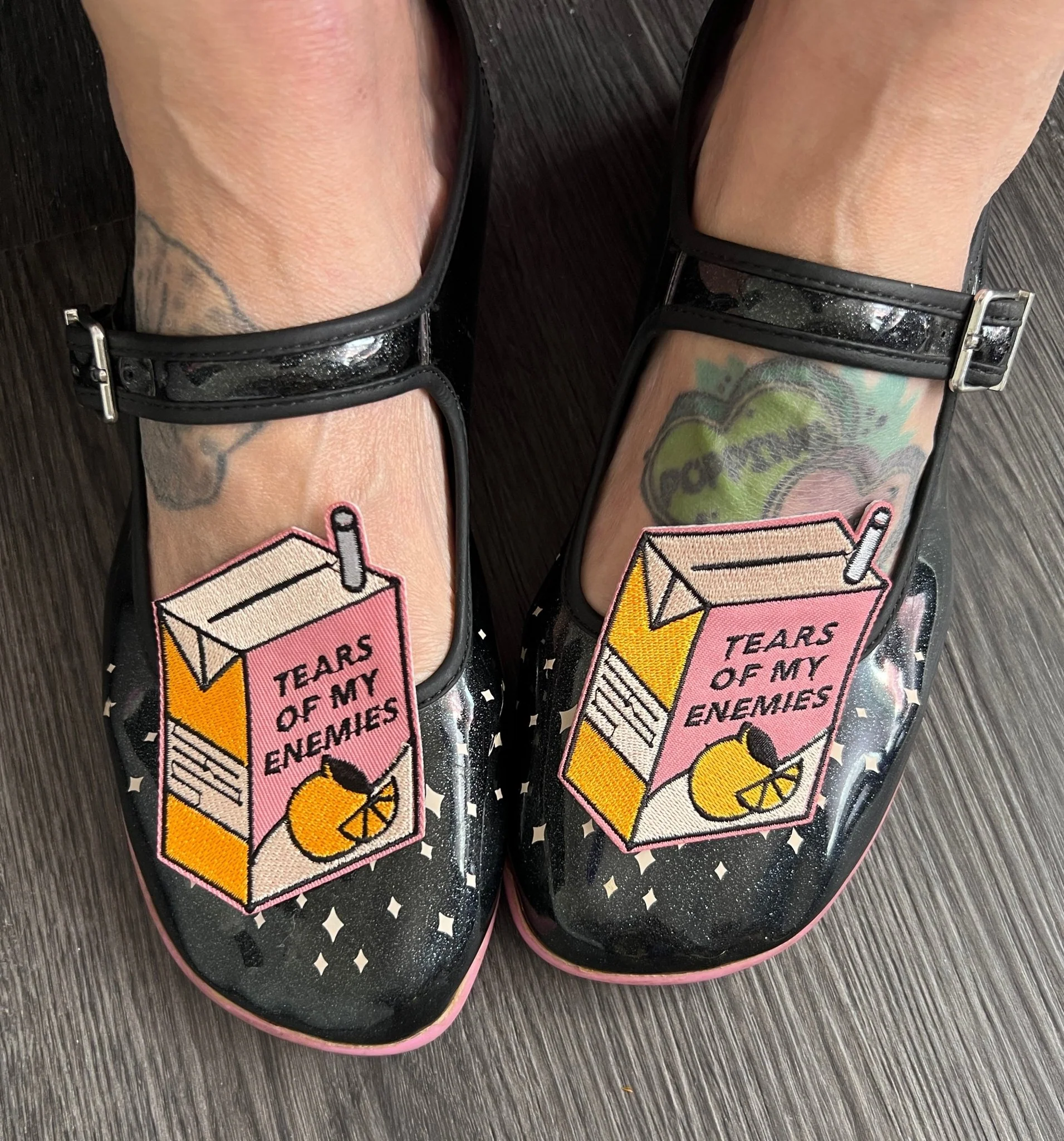 Popping Candy Shoe Clips - Cry Me a Juicebox - Image 5