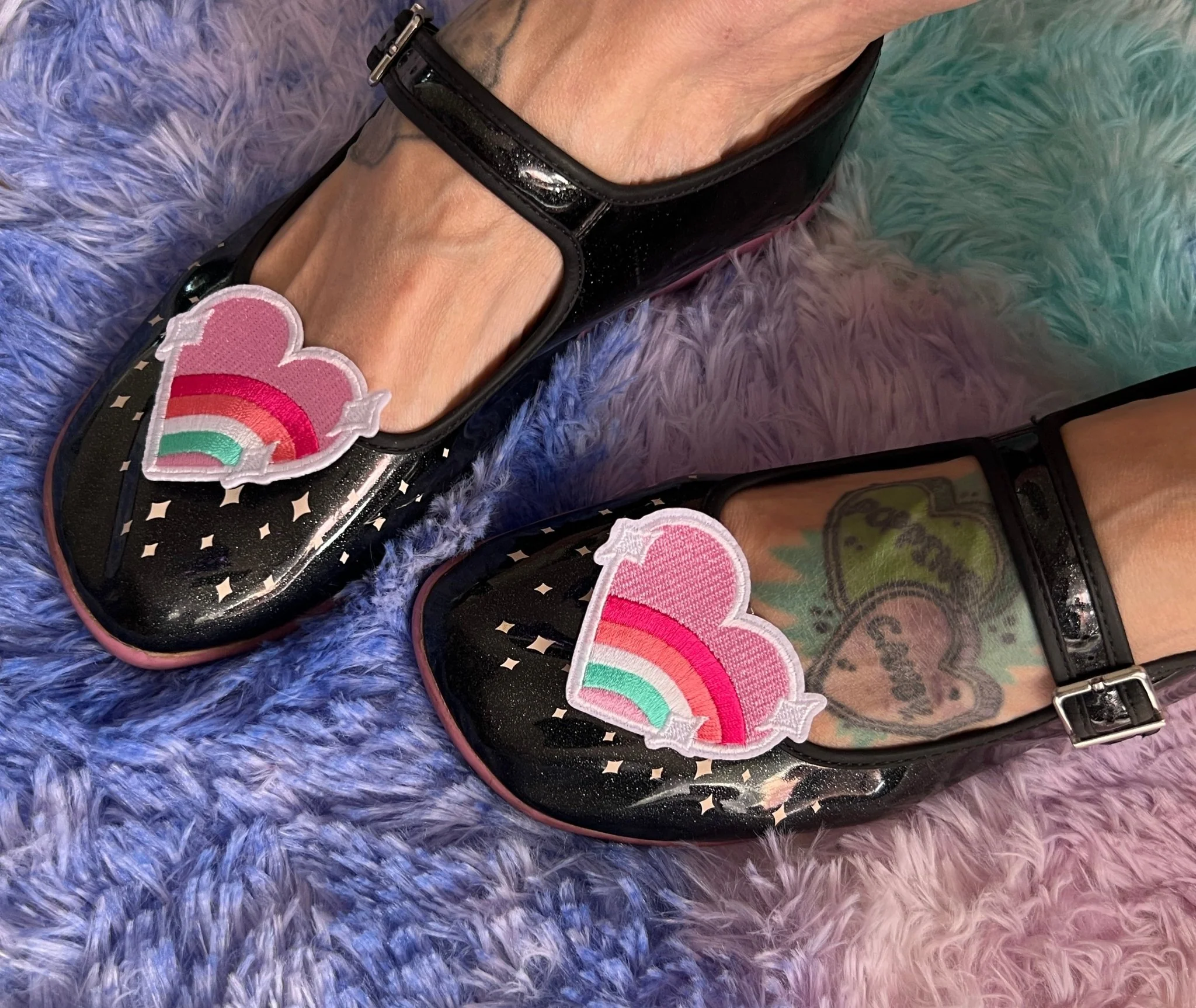 Popping Candy Shoe Clips - Pink Puffy Love - Image 3