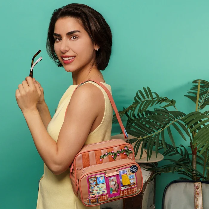 Vendula Voyage Travel Shop Bea Bag - Image 7